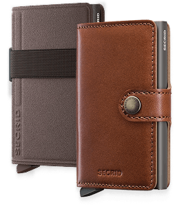 Spacious storage wallets