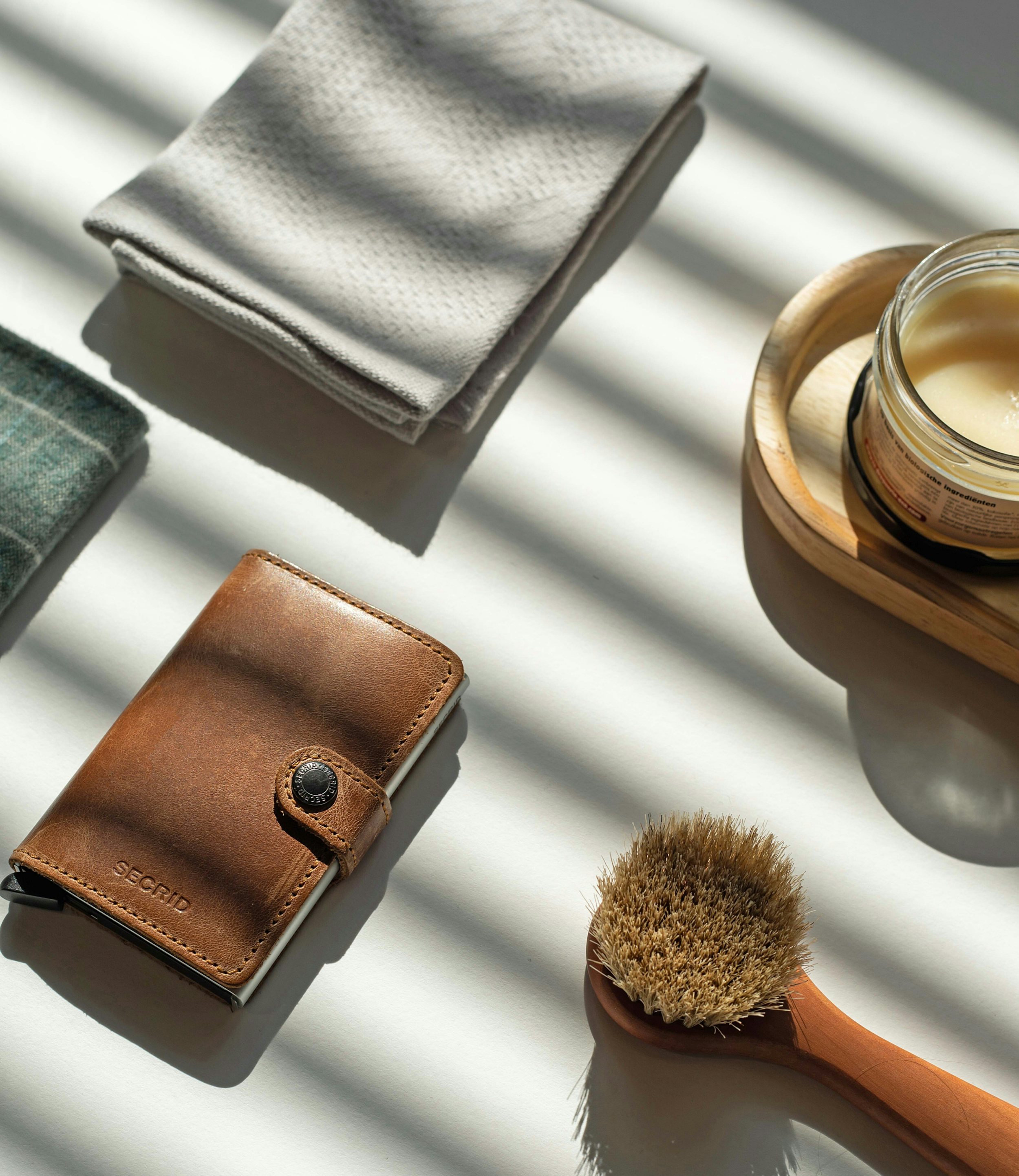Secrid Leather – A Versatile, Natural